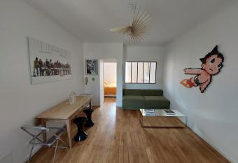 BULLE DE MIEL has Balcony rooms