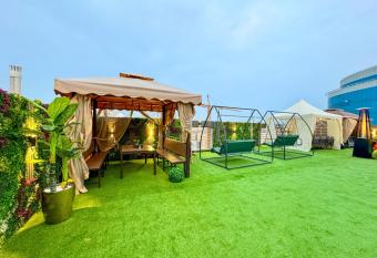 Swat Hotel Apartments 4 has Balcony rooms