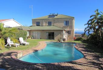 Blue Horizon Bay Guest House has Balcony rooms