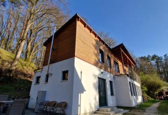 Sonnenhaus has Balcony rooms