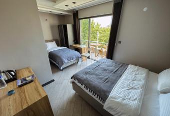Hostel Amasra has Balcony rooms
