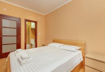 Apartman Kumbor has Balcony rooms