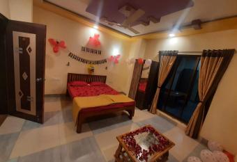 Ohanabeachstay has Balcony rooms