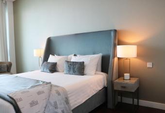 Phaedrus Living: Del Mar Suite 310 allows 18 year olds to book a room