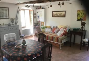 Maison arri  re-pays ni  ois has Balcony rooms