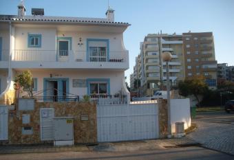 Casa Afonso allows 18 year olds to book a room