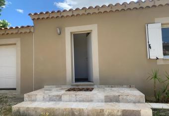 Villa Mazari has Balcony rooms