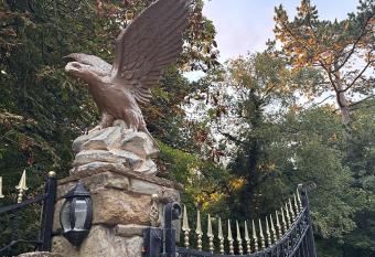 Reemdale Manor - Fulwood Row Preston PR25RW has Balcony rooms