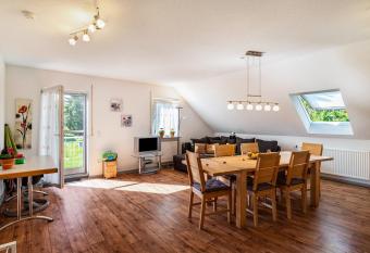 Schwalbenhof Dre  ler und Duss f  r 4 Personen has Balcony rooms