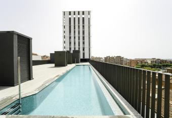 Sunsets and the pool in Barcelona has Balcony rooms