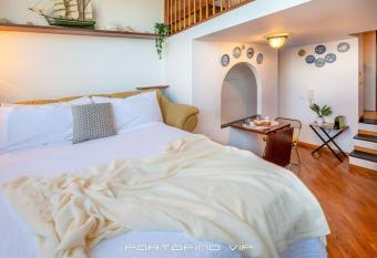 Nautilus by PortofinoVip allows 18 year olds to book a room