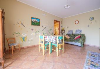 Meizon Sicilia has Balcony rooms