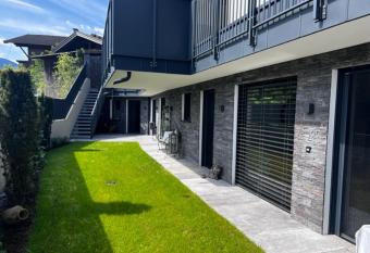 Heidis Ferienwohnung has Balcony rooms