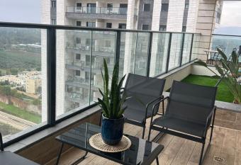 A modern apartment in Acre has Balcony rooms