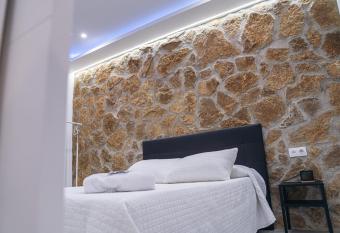 Apartamento Caramelo allows 18 year olds to book a room