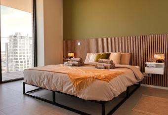 Oosternest has Balcony rooms