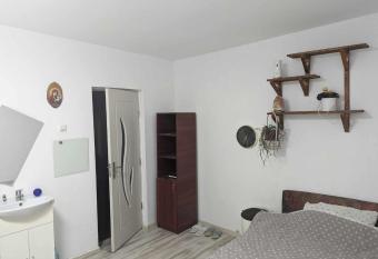 Cazare in apartament liber has Balcony rooms