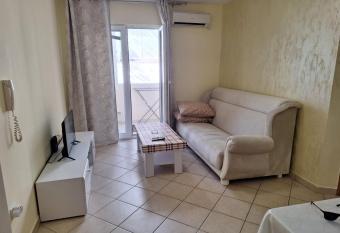 Drina V has Balcony rooms