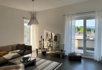 Stilvoll nah am See has Balcony rooms