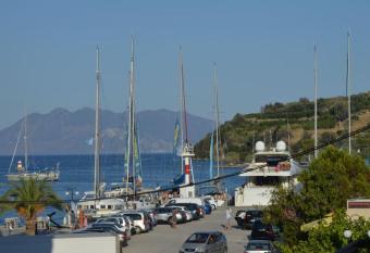 Katerina s Apartment allows 18 year olds to book a room