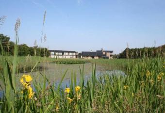 Strandhotel de Horn allows 18 year olds to book a room