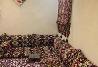                                                  allows 18 year olds to book a room