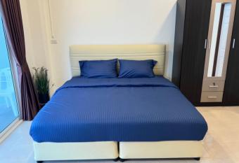 AB House has Balcony rooms