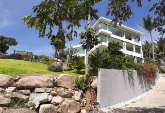 Jungle Mountainvilla has Balcony rooms