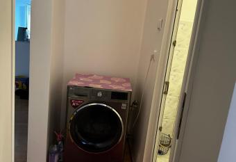 Apartament Ayme has Balcony rooms