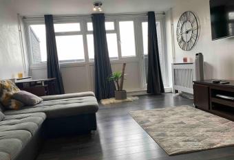 Two bed flat stylishly furnished has Balcony rooms