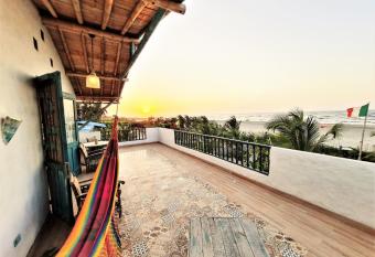 CHEVERE BEACH CABA  AS SAS has Balcony rooms