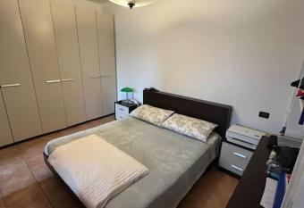 Appartamento con posto auto has Balcony rooms