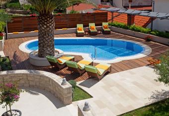 Apartments Diana has Balcony rooms