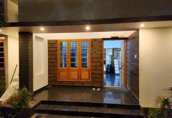 Moonlight beach home has Balcony rooms