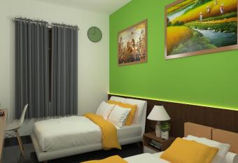 The Cabin Hotel Mantrijeron has Balcony rooms