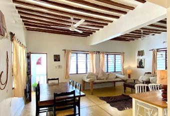 Beautiful Mafriza Apartment has Balcony rooms
