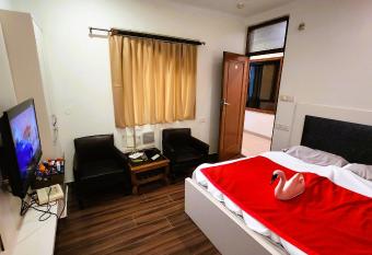 VRC INNS has Balcony rooms