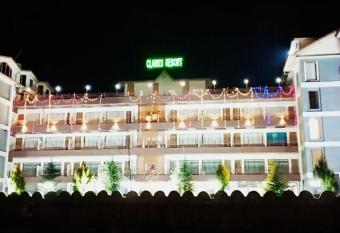 Clark s resort has Balcony rooms