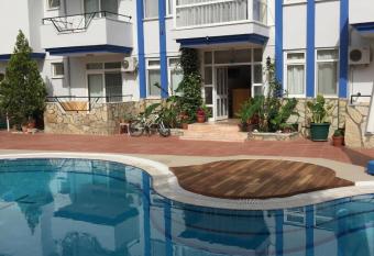 Rose Boutique Hotel has Balcony rooms