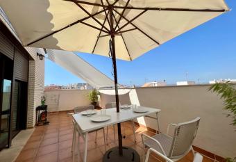 Dos terrazas vistas a la monta  a has Balcony rooms