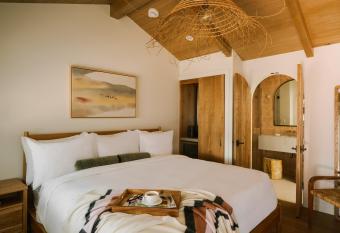 Woods Cove Hotel Laguna Beach, Sonder by Marriott Bonvoy has Balcony rooms