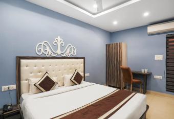 Hotel Green Embassy has Balcony rooms