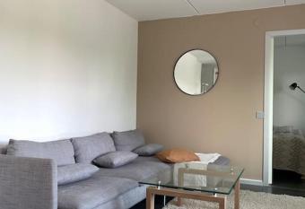 Parvekkeellinen huoneisto has Balcony rooms