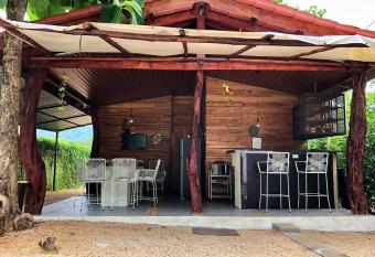 Caba  a Puerto Carrillo (Santa Marta) allows 18 year olds to book a room