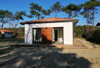 Maison de vacances Contis has Balcony rooms