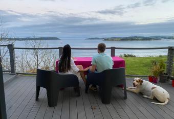 Newpark has Balcony rooms