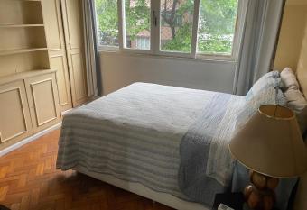 Localiza    o Privilegiada em bairro charmoso has Smoking rooms