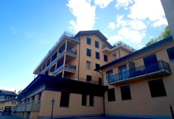 S  jour confortable    l appartement    Bellevue has Balcony rooms