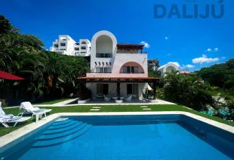 Villa DALIJ   has Balcony rooms