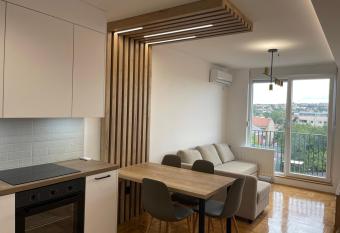 Apartman Centar Valjevo has Balcony rooms